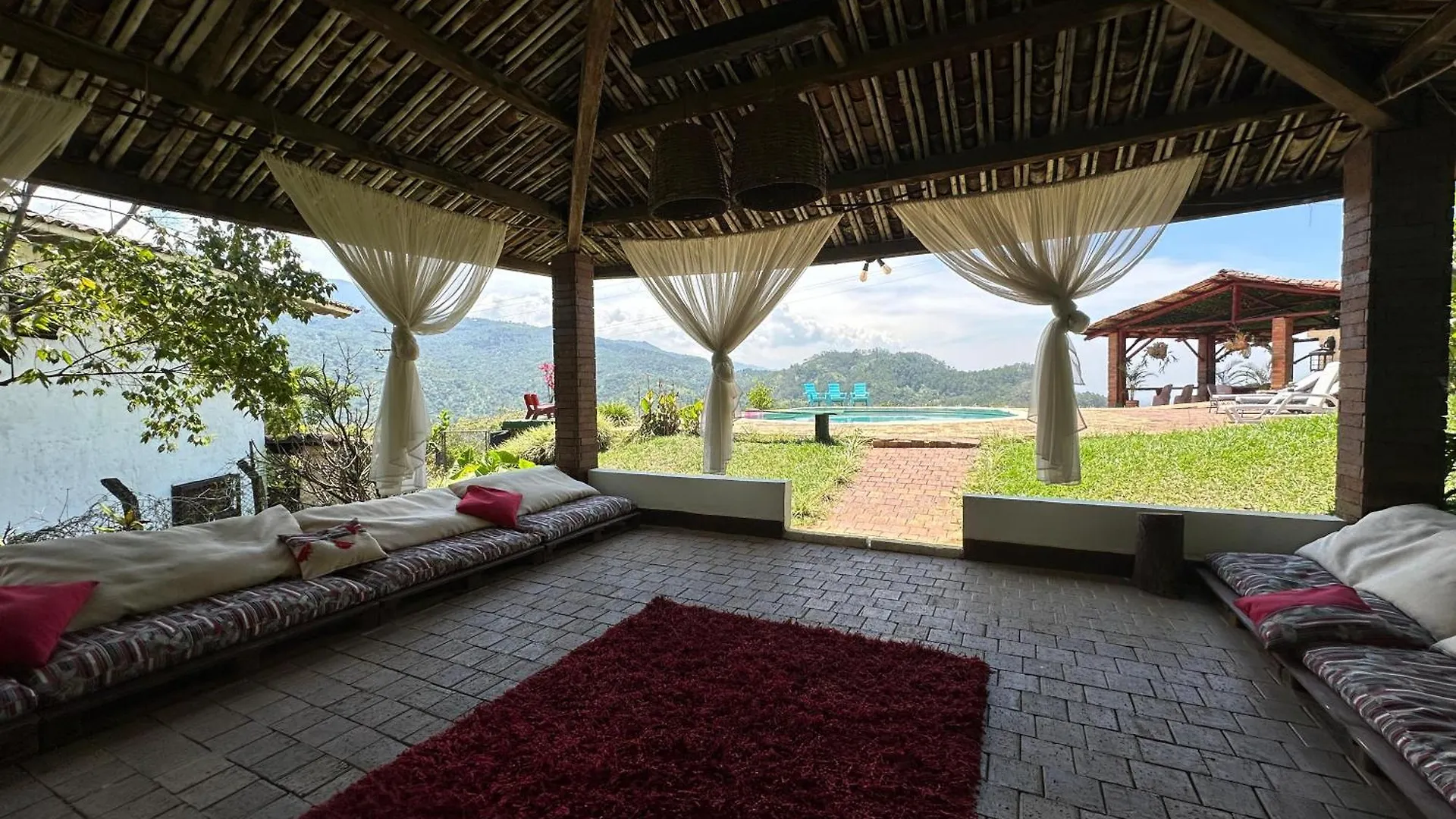 Habitacion Jacuzzi The View Pance Colombia